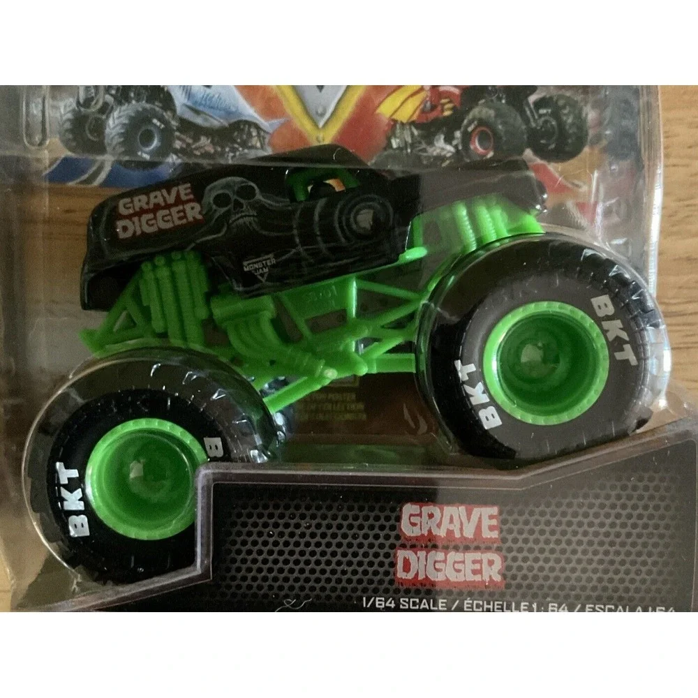 2024 Spin Master Monster Jam Monster Truck Grave Digger, Series 37, NIB‎